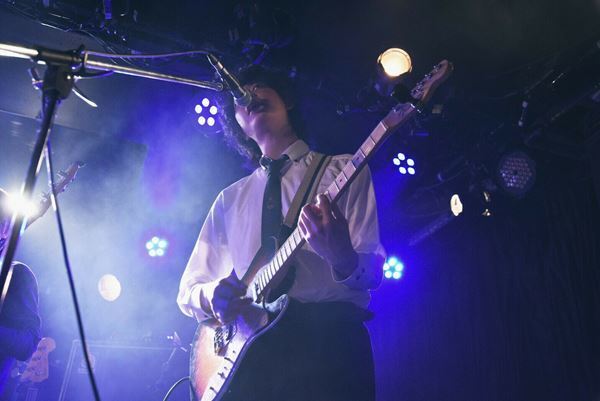 【ライブレポート】5ピースバンドKhaki、8センチCD発売記念自主企画『アンダーカレント#2』