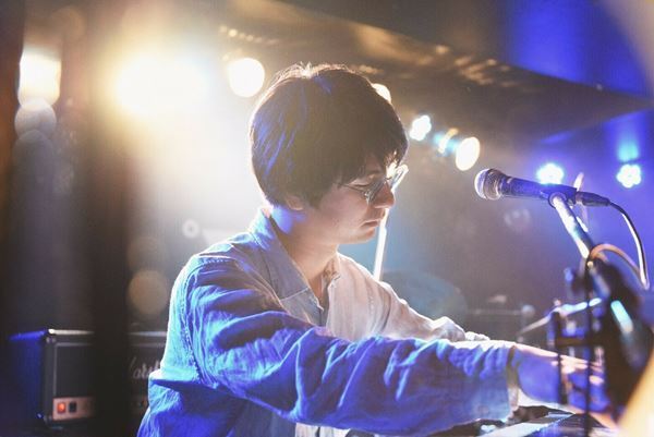 【ライブレポート】5ピースバンドKhaki、8センチCD発売記念自主企画『アンダーカレント#2』