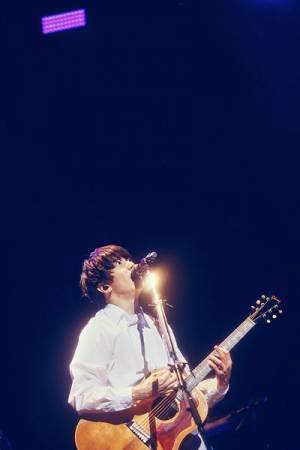 flumpool主催の対バンツアー「Layered Music」、sumikaを迎えた神奈川県民ホール公演オフィシャルレポ