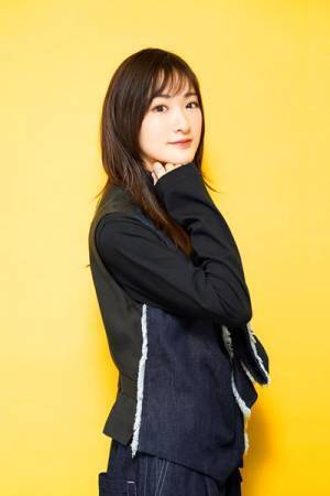 嘘が嫌いな生駒里奈、稀代の嘘つきを演じる。KERA CROSS第三弾『カメレオンズ・リップ』