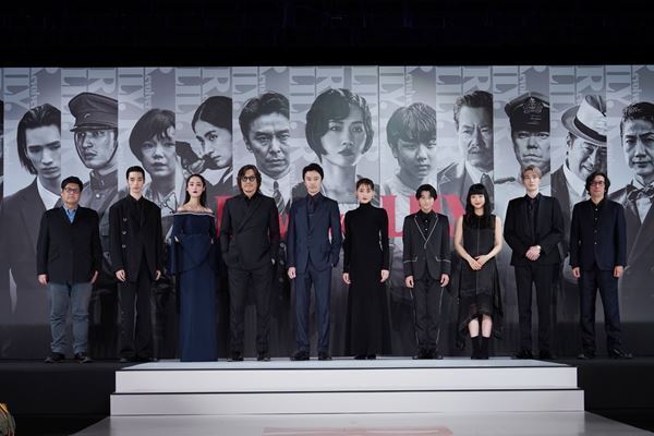 長谷川博己、ジェシー、豊川悦司らが登壇　綾瀬はるか主演『リボルバー・リリー』キャストお披露目会見レポート
