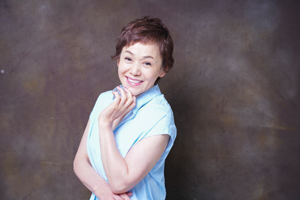 大竹しのぶ「必死になって困って、道を見つけていきたい」　ひとり芝居『ヴィクトリア』インタビュー