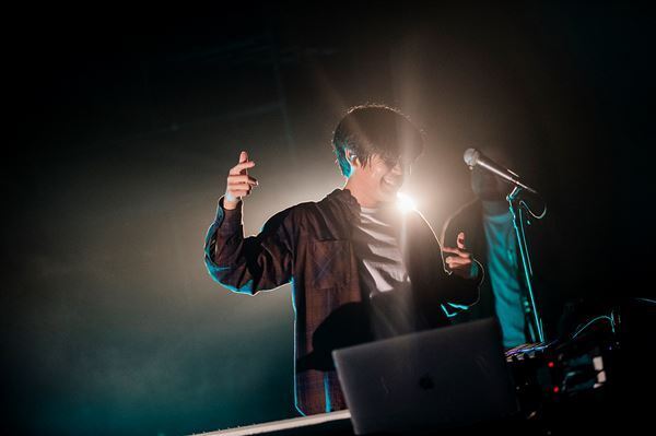 【ライブレポート】D.A.N.　ゲストにSTUTSを迎えて2年半ぶりのパーティー