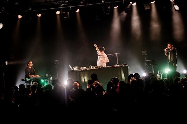 【ライブレポート】D.A.N.　ゲストにSTUTSを迎えて2年半ぶりのパーティー