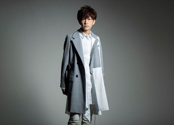 TETSUYA『STEALTH』インタビュー　10年ぶりのソロ・アルバムで魅せた“影”が照らす光