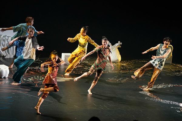 観るだけでは得られない何かと出会える『ククノチ テクテク マナツノ ボウケン』、KAAT 神奈川芸術劇場にて7月20日より