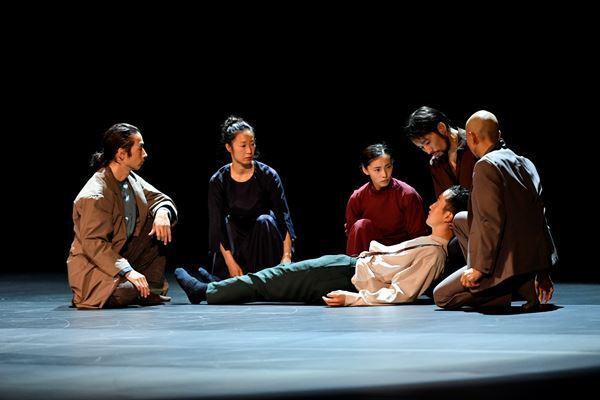 森山未來ら出演、ダンス×脳科学によるパフォーミングアーツ『FORMULA』上演中 ライブ&アーカイブ配信も