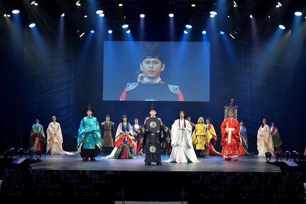 今井翼、真琴つばさらが平安装束でパフォーマンスを披露！　『千年のたまゆら 〜ソング＆ダンス 装束新春コレクション〜』開幕
