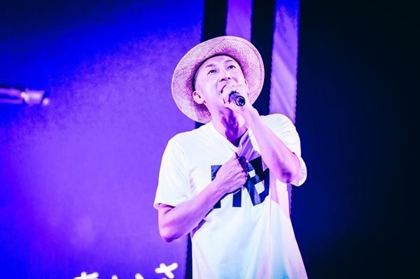 FUNKY MONKEY BΛBY'S、再始動後初の全国ホールツアー完走　新曲「ROUTE 16」も初披露