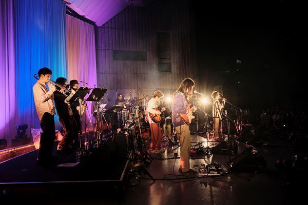 『YONAWO YAON』開催　どんぐりず、鈴木真海子、Skaaiがゲスト出演【レポート】