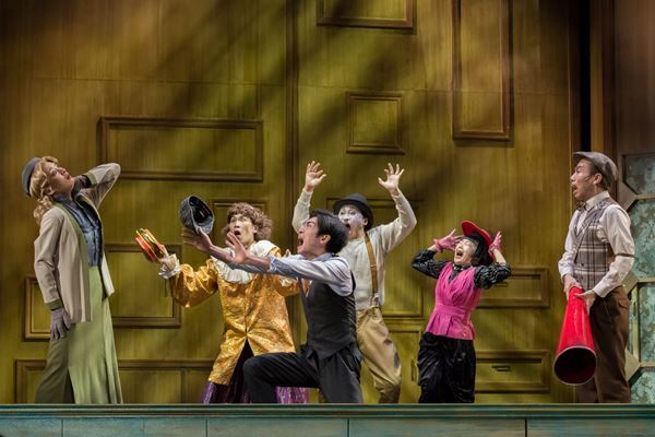 サイレント・コメディーに息づく人々の鼓動感じるKERA CROSS『SLAPSTICKS』最終公演地へ、木村達成が見せる新境地