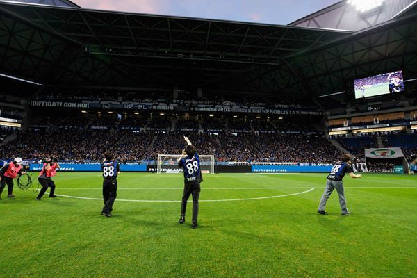 THE BEAT GARDEN、勝利を導く応援歌「Start Over」をパフォーマンス　ガンバ大阪が3連勝【レポート】