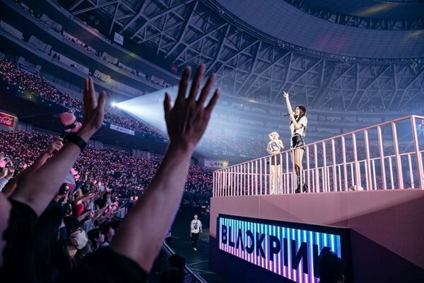 BLACKPINK、日本ツアー閉幕　3人体制で圧倒的なパフォーマンスを見せつける【レポート】