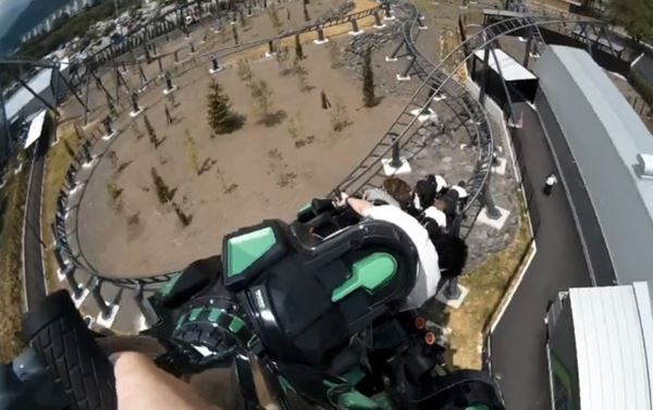 高い所が苦手な人も問題ナシ！　富士急ハイランドの新アトラクション「ZOKKON」体験レポート