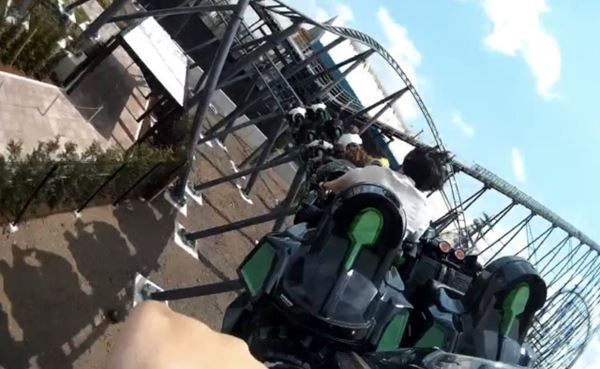 高い所が苦手な人も問題ナシ！　富士急ハイランドの新アトラクション「ZOKKON」体験レポート