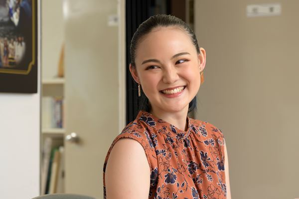 故・浅利慶太に想いを馳せて......四宮吏桜と中村ひよりが挑むミュージカル『夢から醒めた夢』