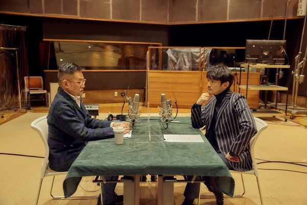 声優・津田健次郎が映画音楽を徹底的に語りつくす　映画『バビロン』スペシャル対談配信