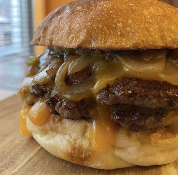 横浜赤レンガ倉庫に全国の人気バーガーが集合『Japan Burger Championship 2023』開催