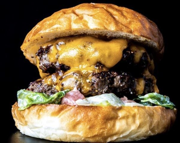 横浜赤レンガ倉庫に全国の人気バーガーが集合『Japan Burger Championship 2023』開催