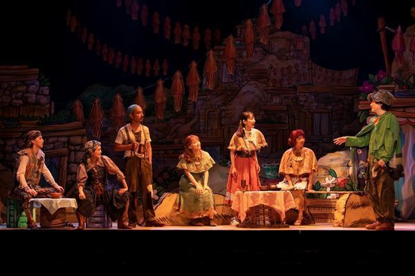 吉岡里帆の初主演舞台『スルメが丘は花の匂い』開幕　出演者コメント到着