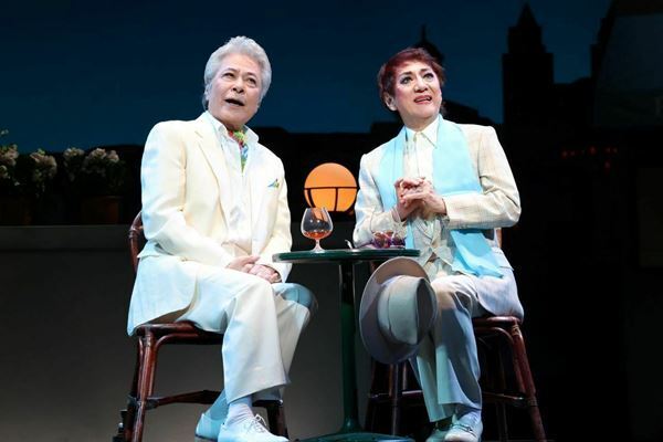 鹿賀丈史&市村正親が普遍的テーマを鮮やかに描き出す！ ミュージカル『ラ・カージュ・オ・フォール』