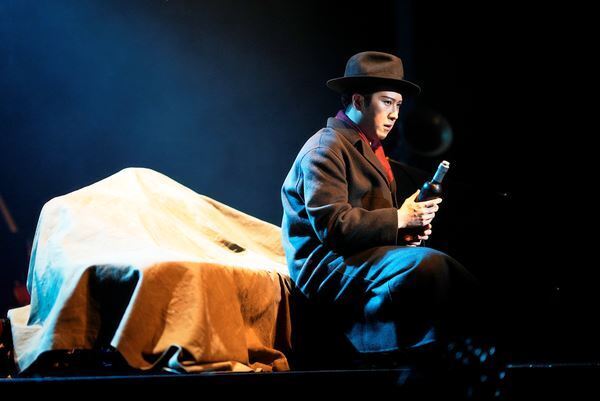 懸命に生きるすべての人々へ贈る鎮魂劇 ―『ガラスの動物園』『消えなさいローラ』オフィシャルレポート