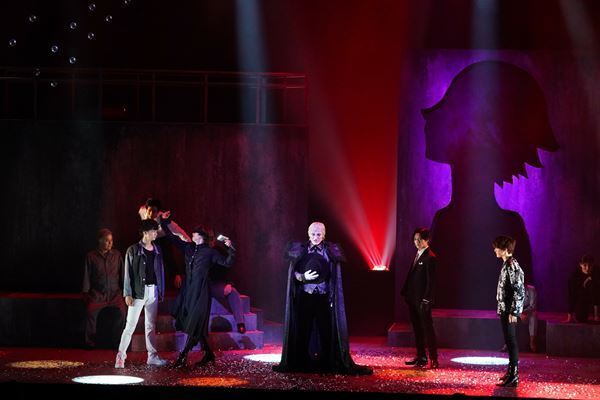 宮原浩暢「何が美しくて、何が醜いかを求め続けていきたい」　手塚治虫原作のミュージカル『アラバスター』上演中