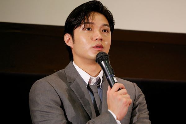 新垣結衣「うちみんなに会えて、ぼれぇ嬉しいけ」映画『正欲』ロケ地凱旋舞台挨拶で広島弁を披露