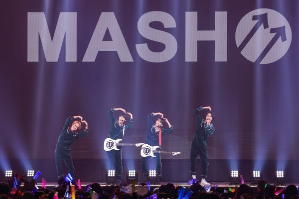「卒業しても俺たちは仲間だから」DISH//が後輩たちに渡したバトン「EBiDAN THE LIVE 2022～EBiDAN AWARDS～」2日間ライブレポート