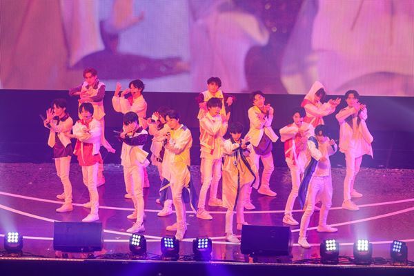 「卒業しても俺たちは仲間だから」DISH//が後輩たちに渡したバトン「EBiDAN THE LIVE 2022～EBiDAN AWARDS～」2日間ライブレポート