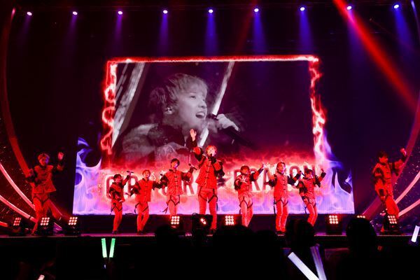 「卒業しても俺たちは仲間だから」DISH//が後輩たちに渡したバトン「EBiDAN THE LIVE 2022～EBiDAN AWARDS～」2日間ライブレポート