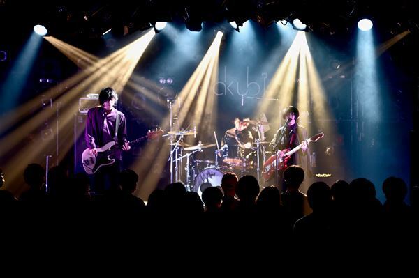 【ライブレポート】“音楽への感謝と支えてくれた人々への信頼を直接伝えること” Hakubiが初のワンマンツアーに込めた強い思い。