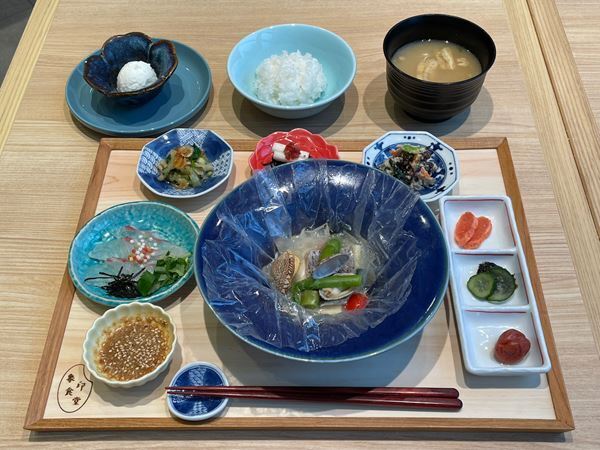 最高の炊飯器で炊くごはんを召し上がれ！　魔法瓶でおなじみの象印が定食屋をオープン