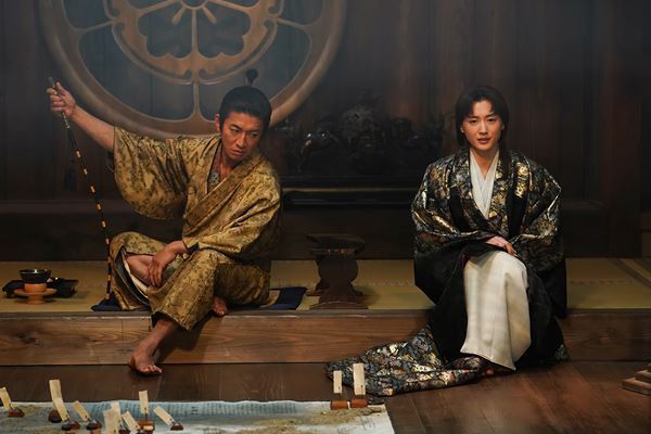 テーマは信長の“弱さ”。大友啓史監督が語る映画『レジェンド＆バタフライ』