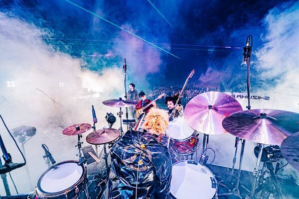 『King Gnu Live Tour 2021 AW』 Photo by Kosuke Ito
