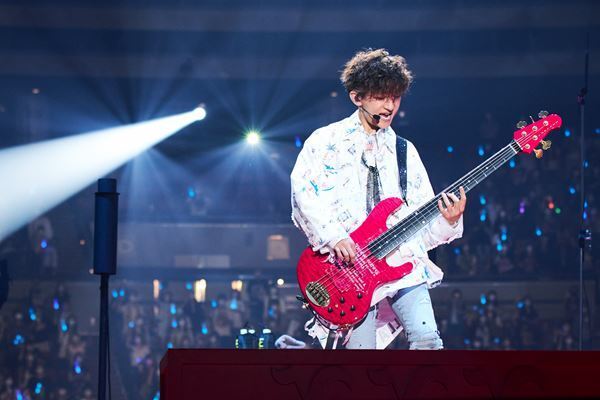 L’Arc～en～Ciel、想い出の街・大阪から結成30周年ツアースタート