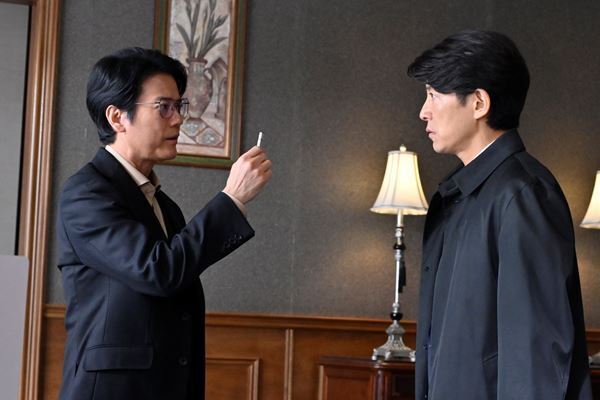 内田有紀、要潤が演じるクセモノに注目！　豪華キャストが躍動する『連続ドラマW フィクサー』第4話、本日放送・配信