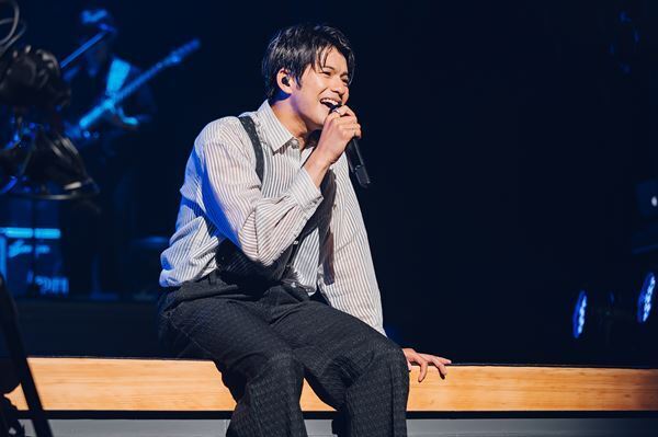 「この宝を抱きしめて精進していきます」MORISAKI WIN 初のワンマンライブツアー完走――『MORISAKI WIN -Dancing Charter Flight』ライブレポート