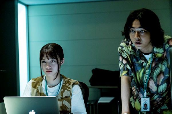 重岡大毅・ファーストサマーウイカがホラー初挑戦「小さな違和感の積み重ねが大きな怖さにつながる」