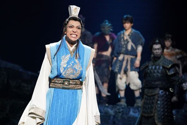 舞台『キングダム』開幕　帝劇113年目の歴史に爪痕を残す“挑戦作”にふさわしい豪華な舞台に
