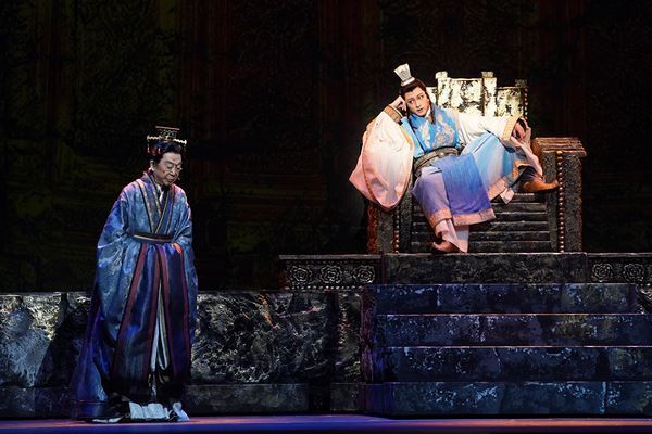 舞台『キングダム』開幕　帝劇113年目の歴史に爪痕を残す“挑戦作”にふさわしい豪華な舞台に