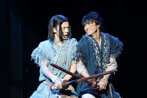 舞台『キングダム』開幕　帝劇113年目の歴史に爪痕を残す“挑戦作”にふさわしい豪華な舞台に