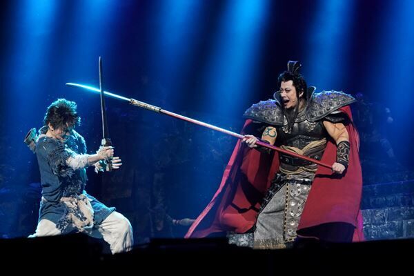 舞台『キングダム』開幕　帝劇113年目の歴史に爪痕を残す“挑戦作”にふさわしい豪華な舞台に