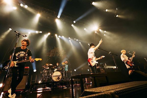 ハンブレッダーズ×04 Limited Sazabys『HIGH FIVE 2022』名古屋公演オフィシャルレポート