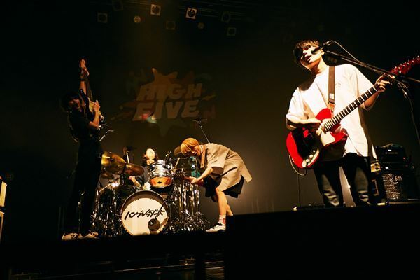 ハンブレッダーズ×04 Limited Sazabys『HIGH FIVE 2022』名古屋公演オフィシャルレポート