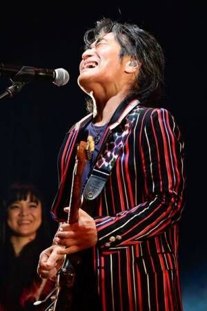 岸谷香感謝祭に根本要、和田唱がゲスト出演！　サプライズが溢れたスペシャルな一夜をレポート！