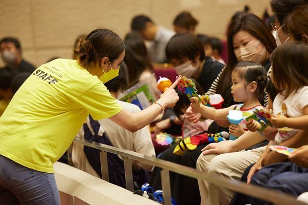 【しまじろう英語コンサート2023】初めての英語体験にも！　新作『A FUN SUMMER TRIP!』で楽しく踊ろう