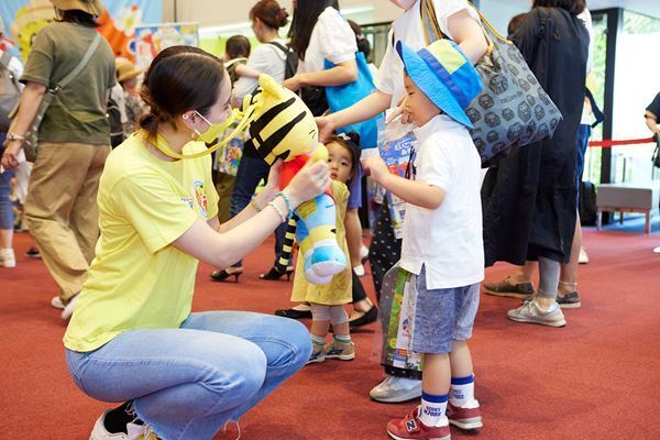 【しまじろう英語コンサート2023】初めての英語体験にも！　新作『A FUN SUMMER TRIP!』で楽しく踊ろう