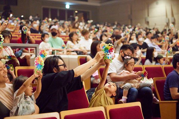 【しまじろう英語コンサート2023】初めての英語体験にも！　新作『A FUN SUMMER TRIP!』で楽しく踊ろう