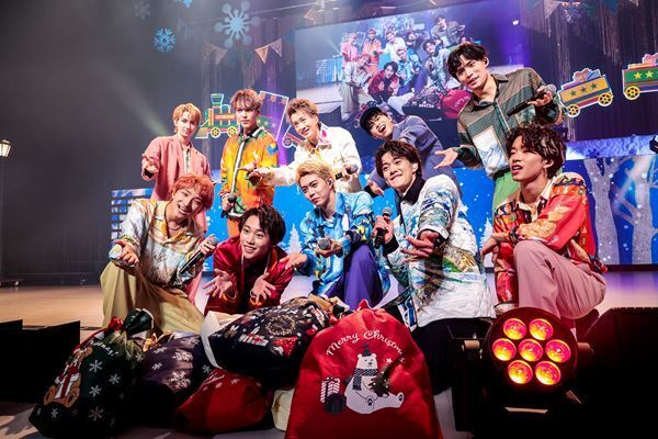 BUDDiiSがクリスマス感満載のワンマンライブを開催「幸せを持って帰ってください」